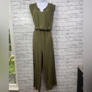 Michael Stars Stretchy Pockets Smocked Waist Crop/Ankle Leg Jumpsuit Medium